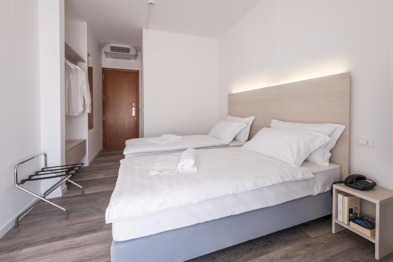 Hotel Internazionale Luino Eksteriør billede